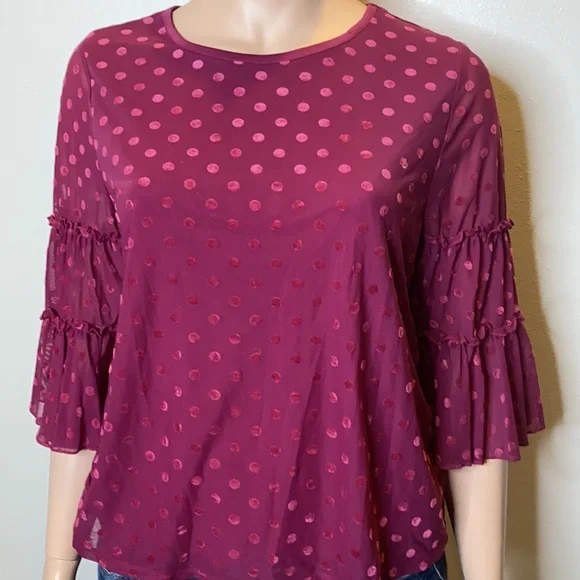 Lane Bryant Dot Mesh Ruffle Sleeve Sz 18/20 - Picture 3 of 10